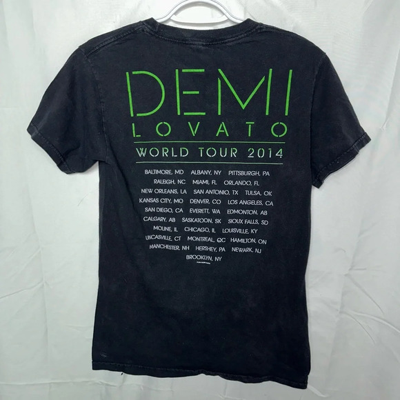 Demi Lovato Size S - Picture 6 of 7